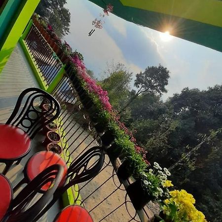 Greenery Homestay Darjeeling  Dış mekan fotoğraf
